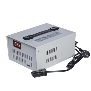 Зарядное устройство Rutrike Gelbert для свинцовых аккумуляторов 60V100A/Н (15A)